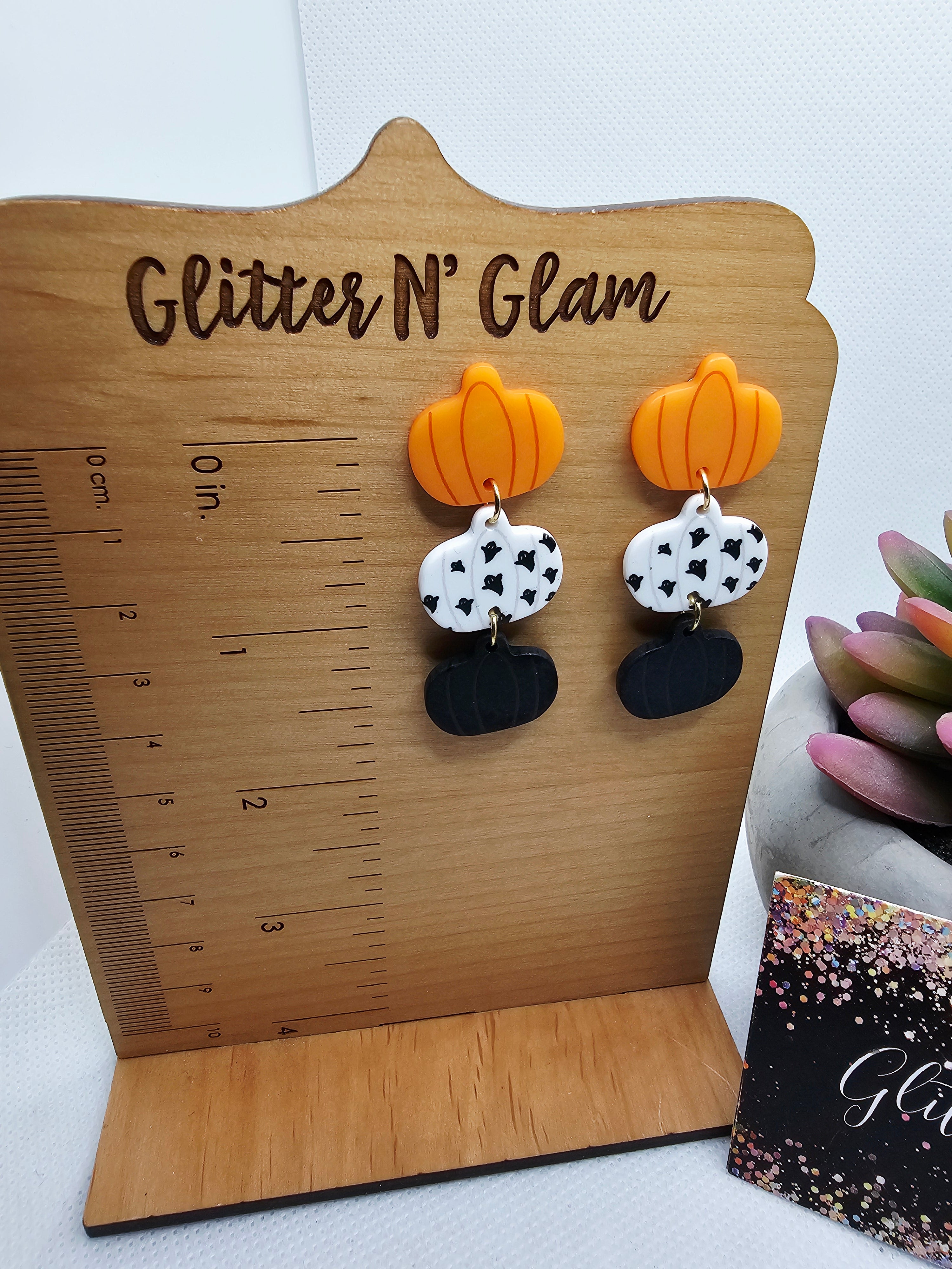 2697 Multicolored Pumpkin Dangle Earrings