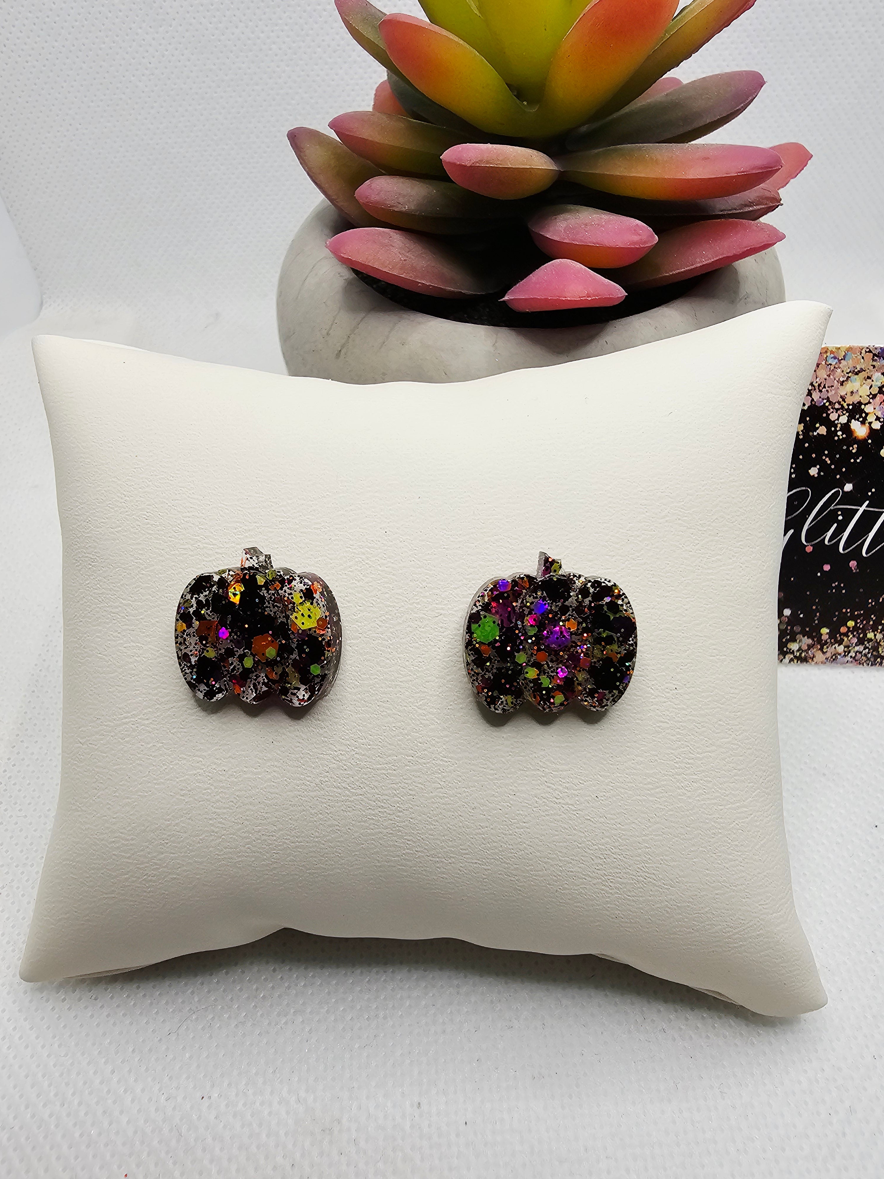 2688 Muticolored Pumpkin Stud Earrings