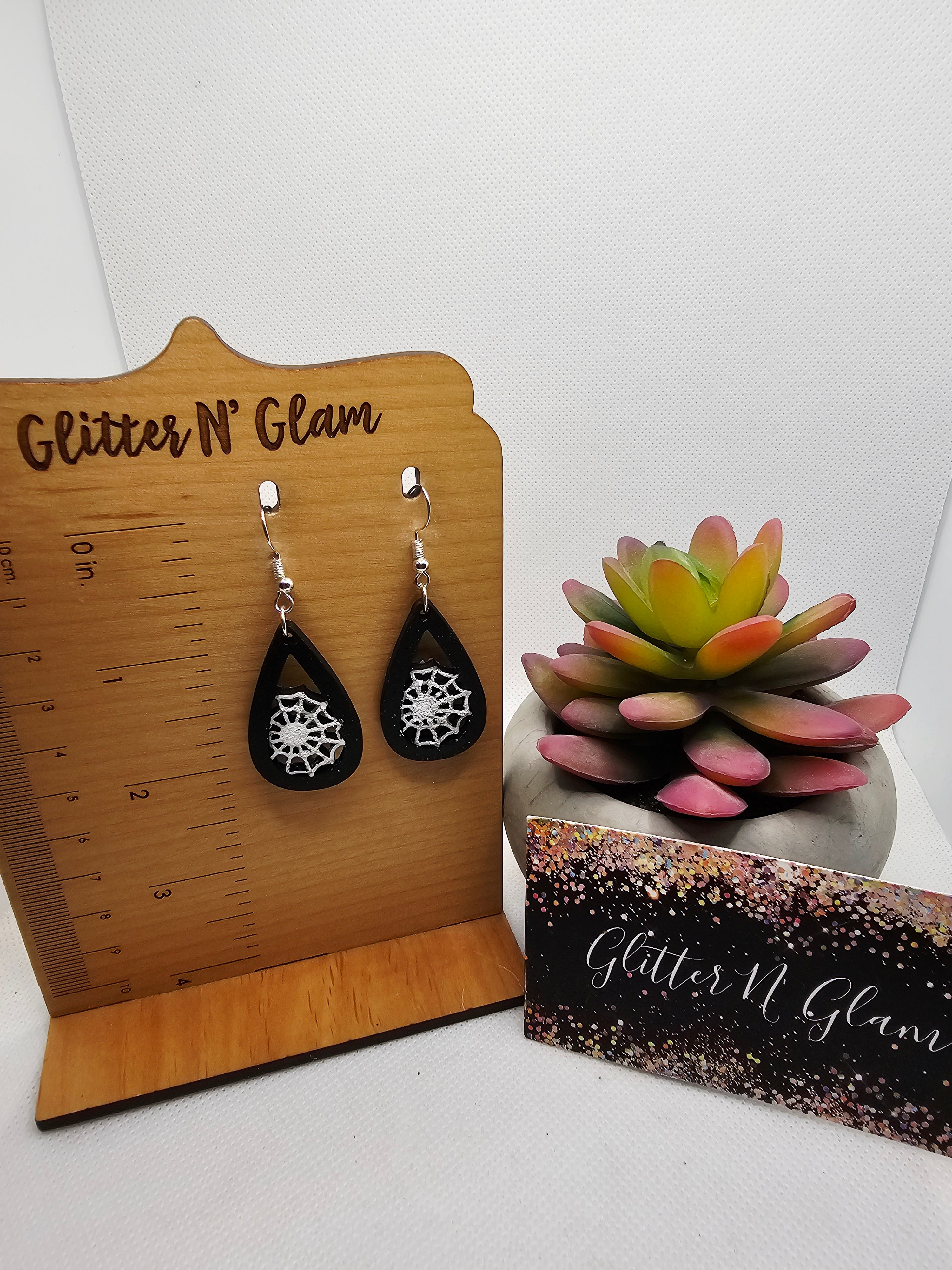2675 Spider Web Wood Dangle Earrings