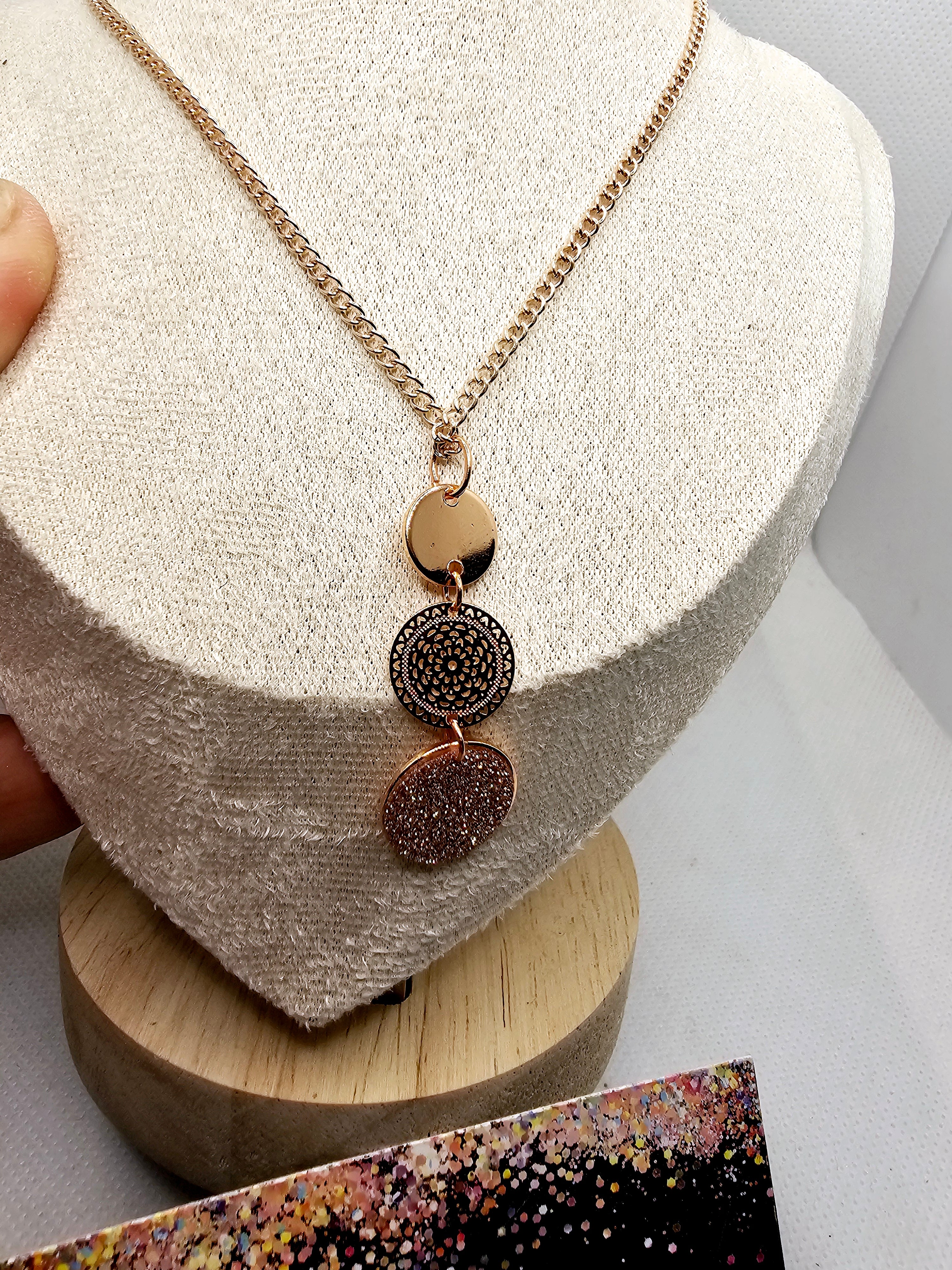 2581 Rosegold Long Sweater Necklace and Earring Set