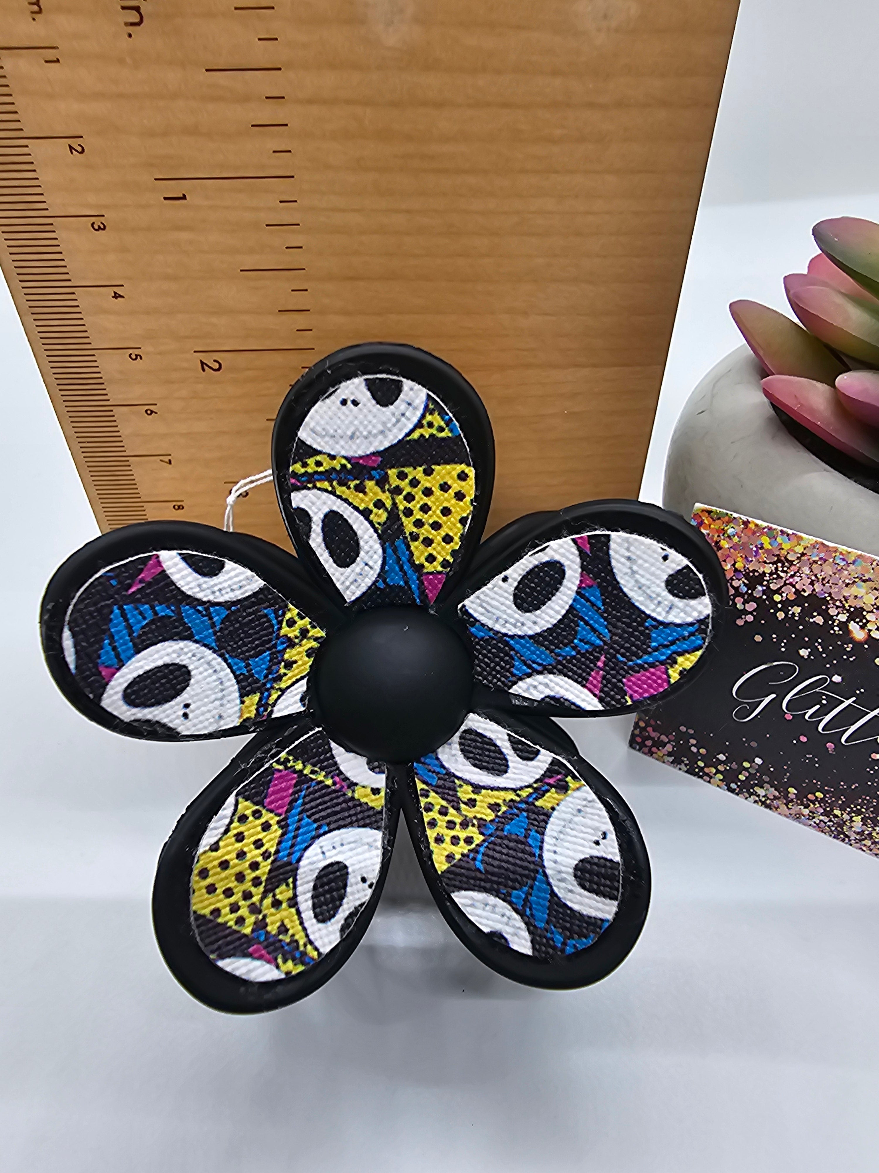 2930 Black NMBC Leather Flower Hair Claw Clip