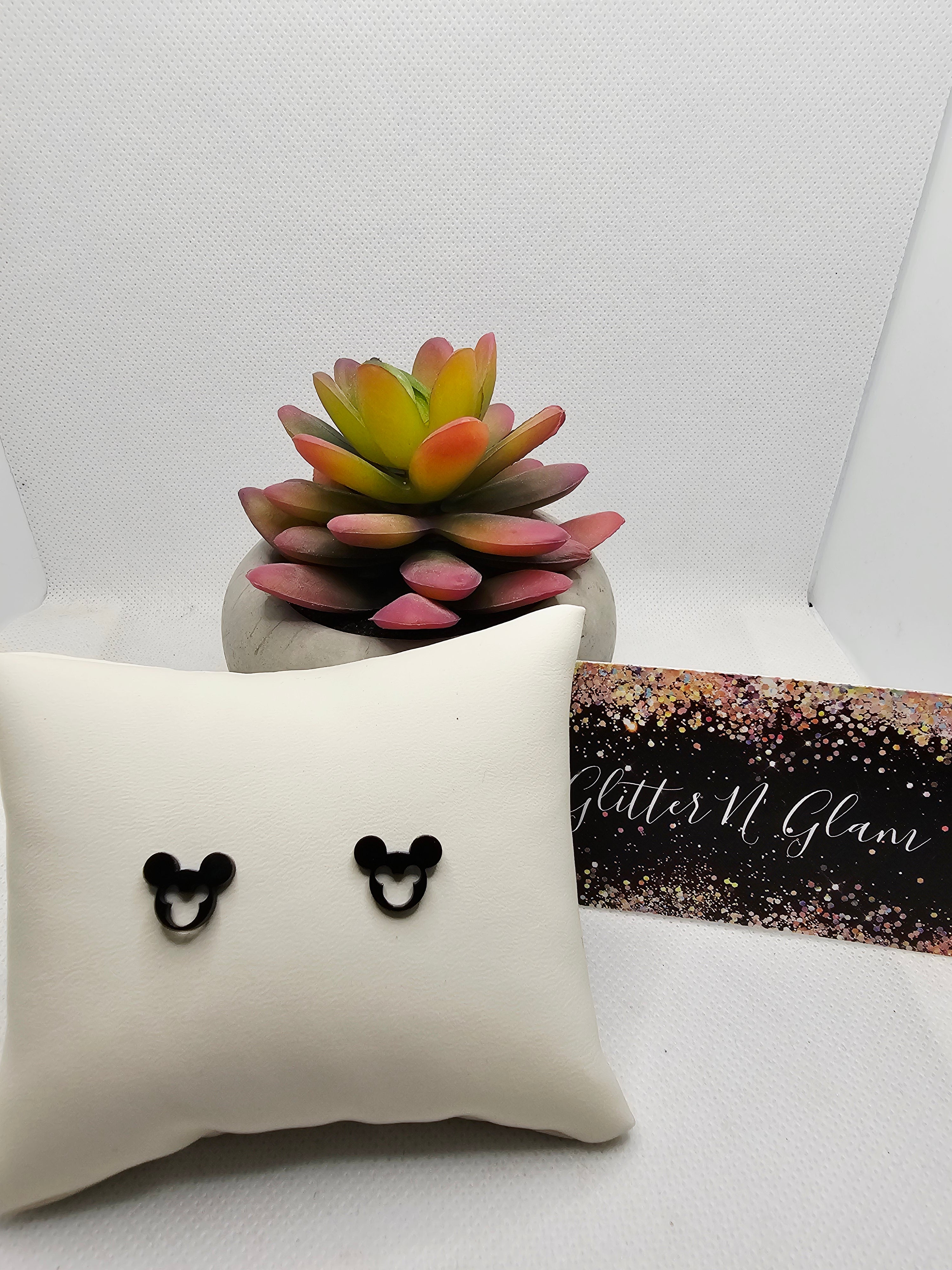 2658 Mr. Mouse Black Stud Earrings