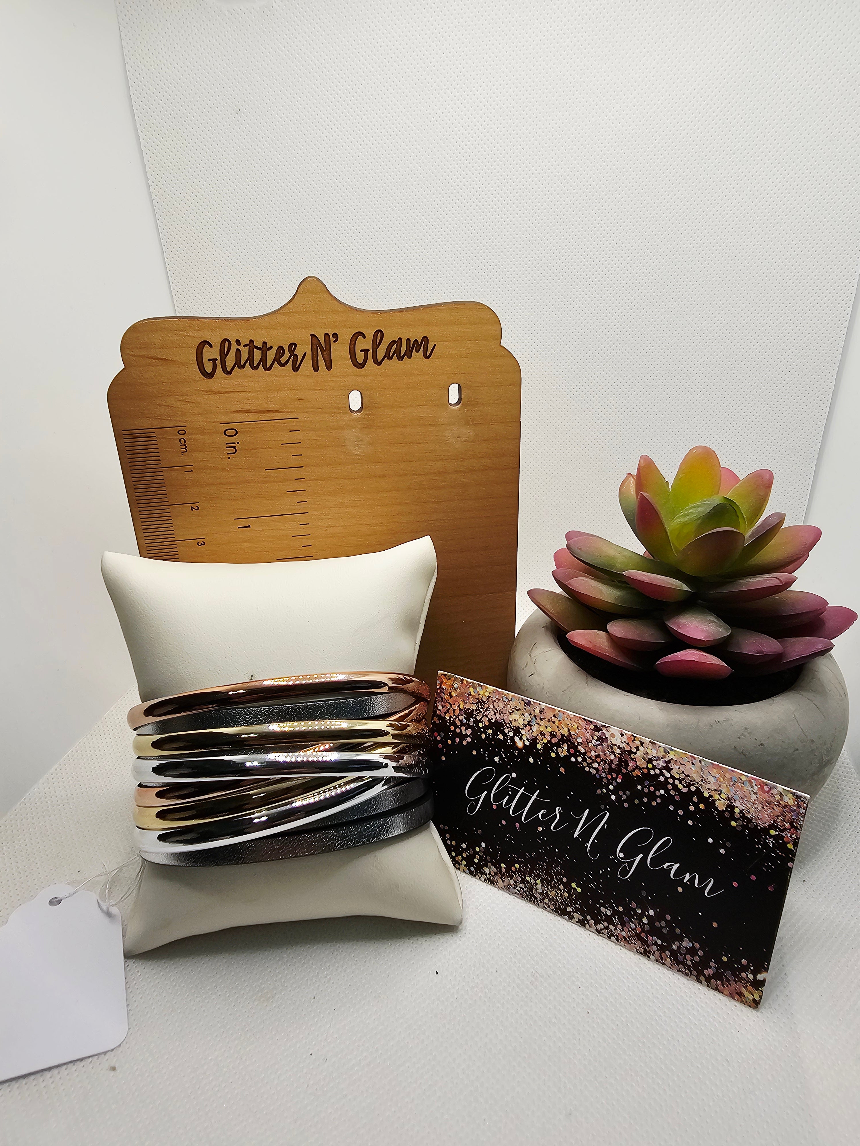 2721 RoseGold, Silver and Gold Leather Bracelet with magnetic closure