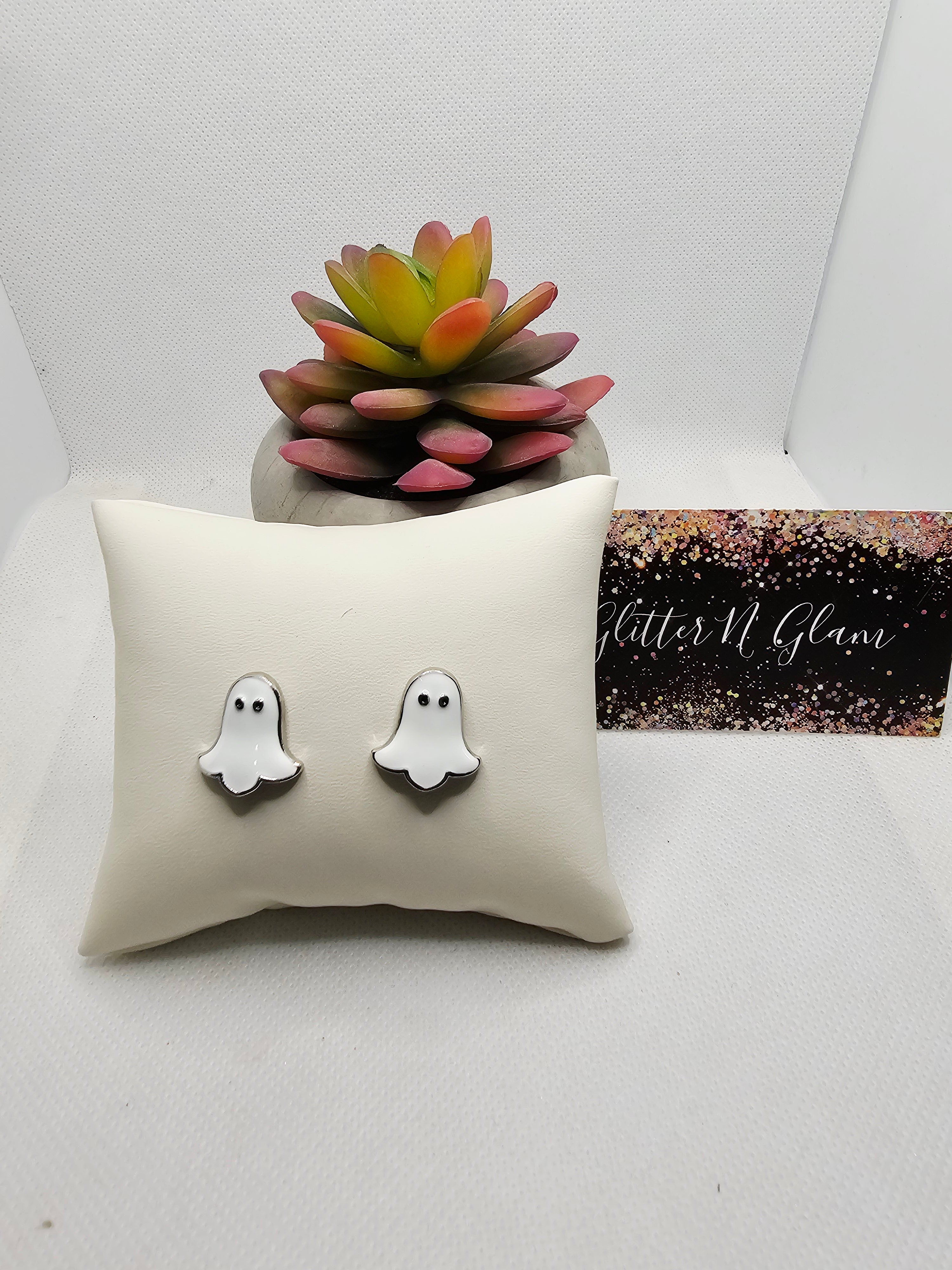 2694 White Ghost Stud Earrings
