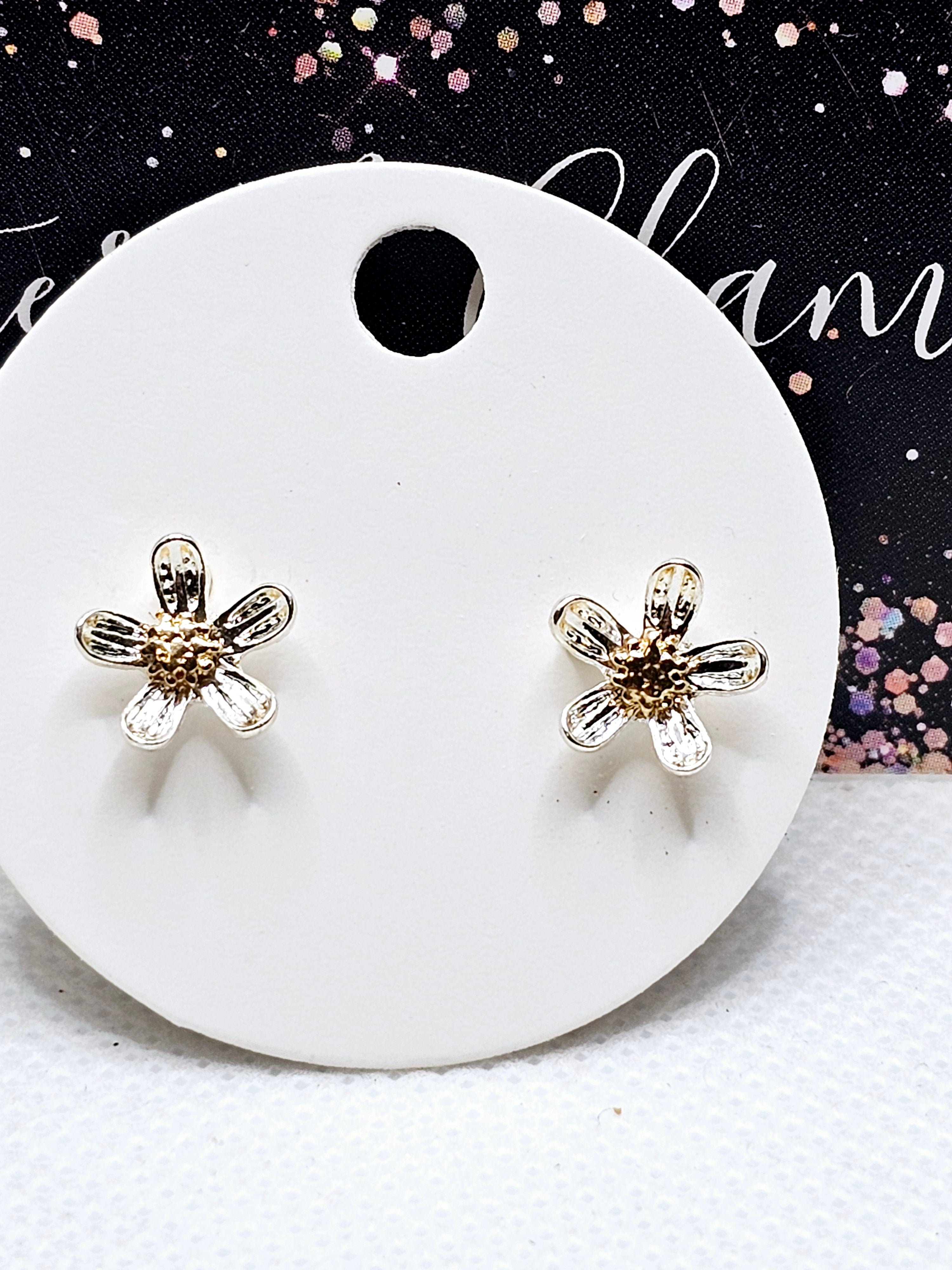 2519 Silver and Gold Flower Stud Earrings