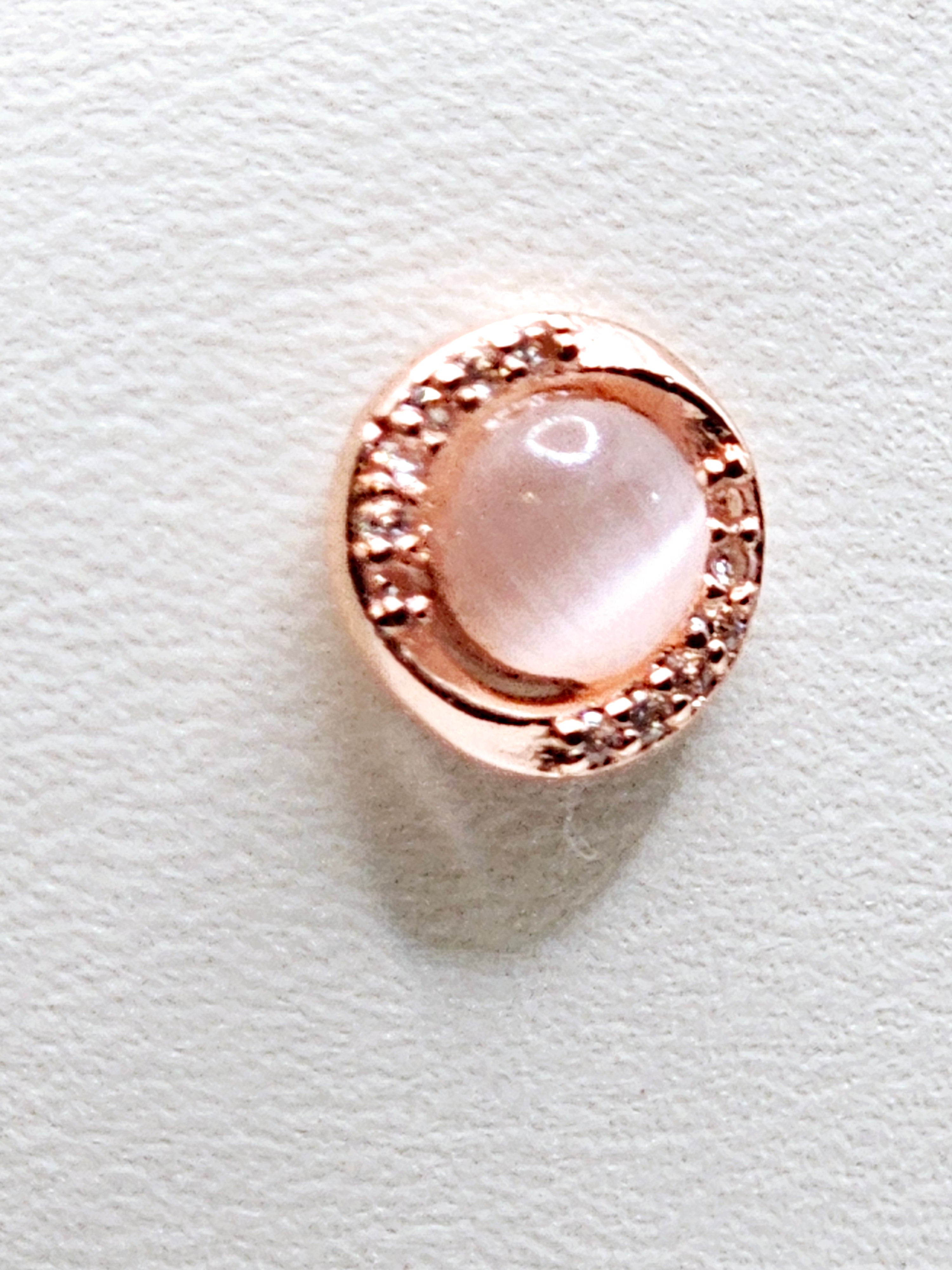 2559 Rosegold Cat-Eye Pearl Stud Earrings