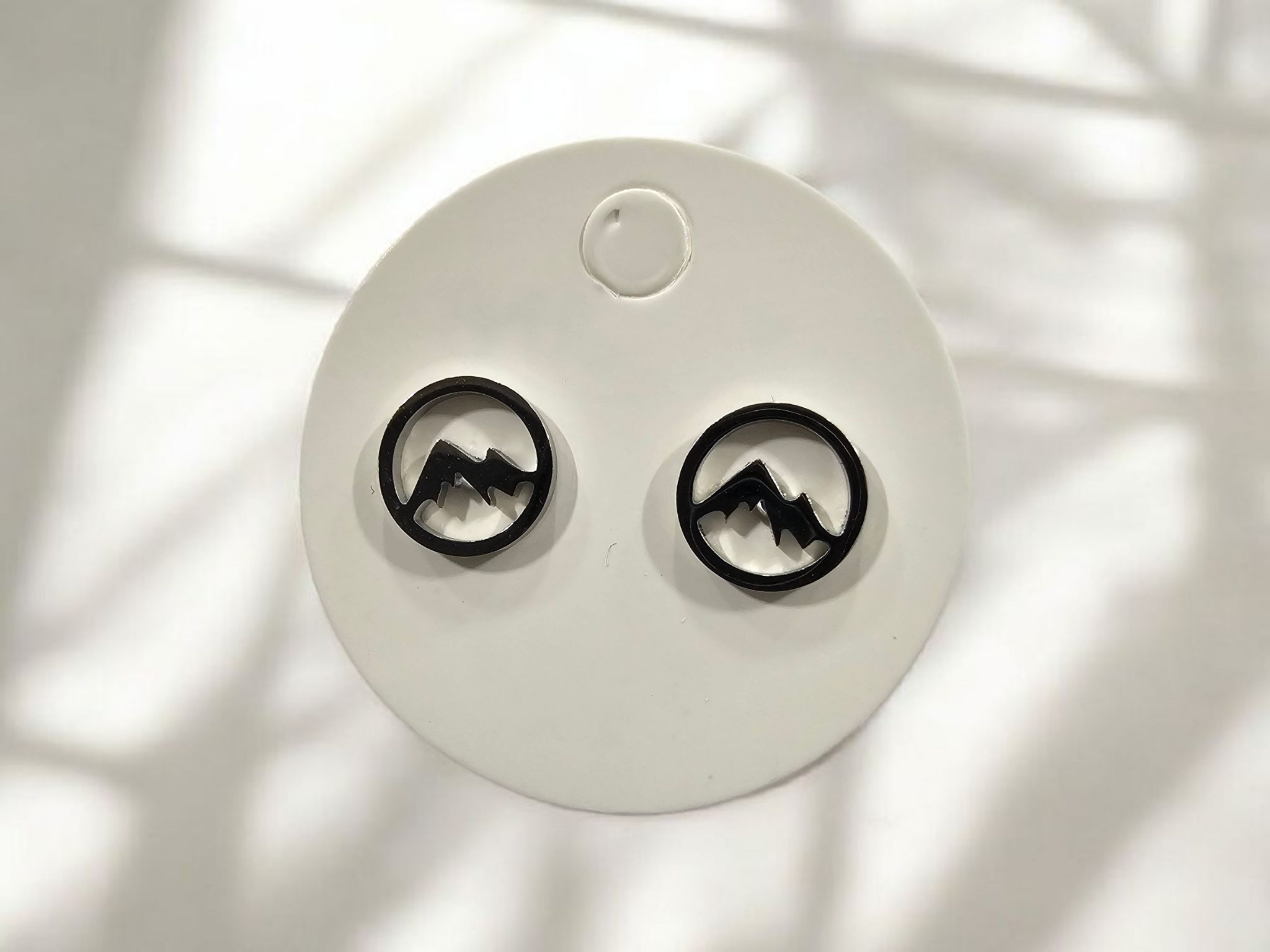 2748 Silver Mountain Stud Earrings