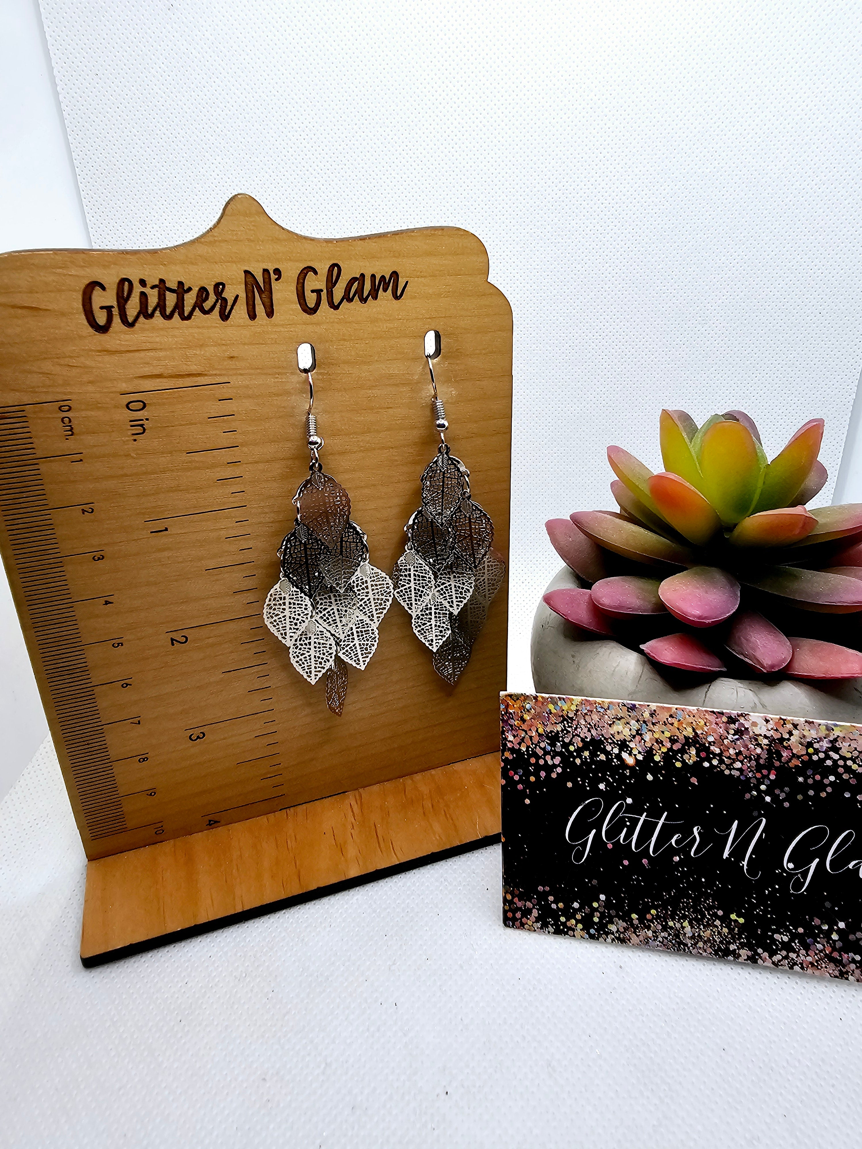 2583 Silver Multi Leaves Dangle Earrings