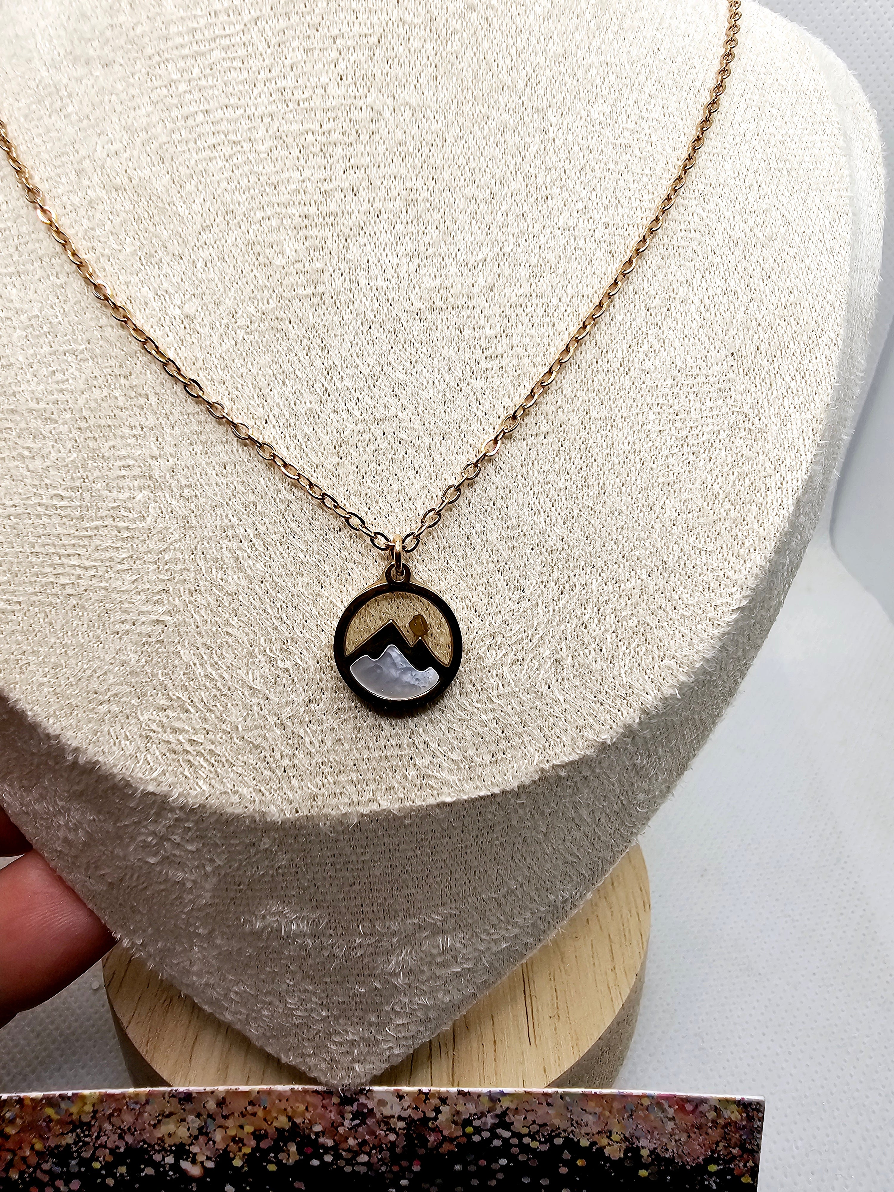 2595 Rosegold Mustard Seed Mountain Necklace