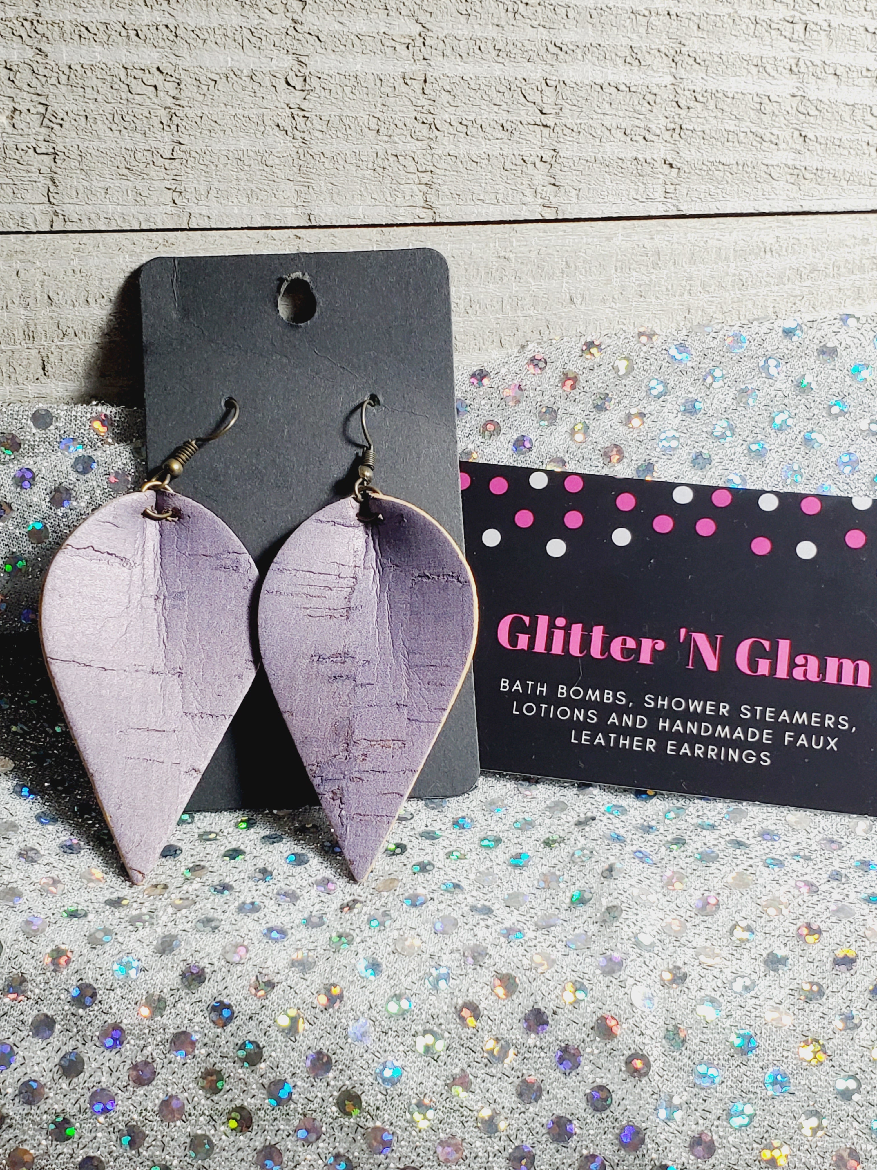 187 Lilac Purple Cork Dangle Earrings