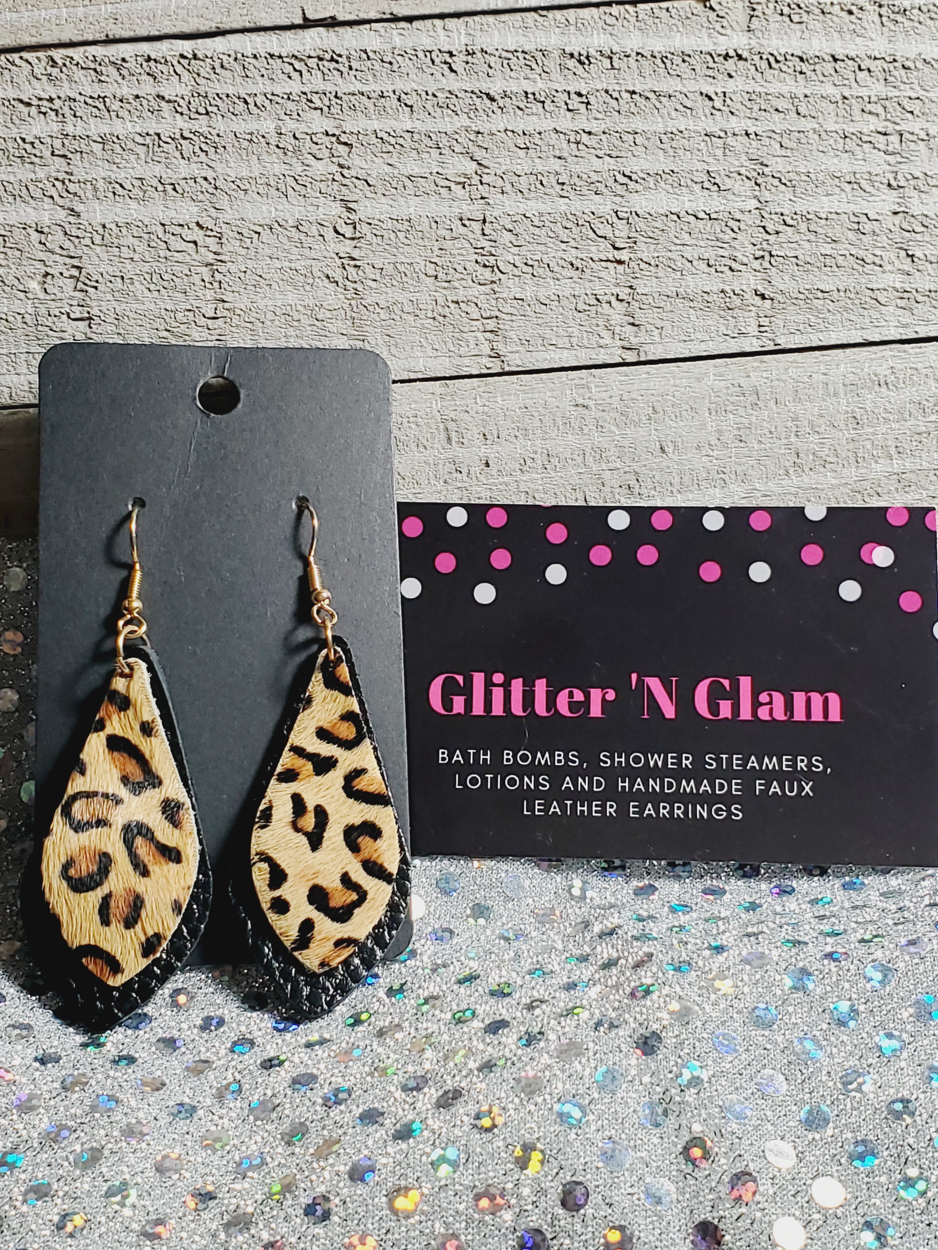 457 Black Animal Print Dangle Earrings