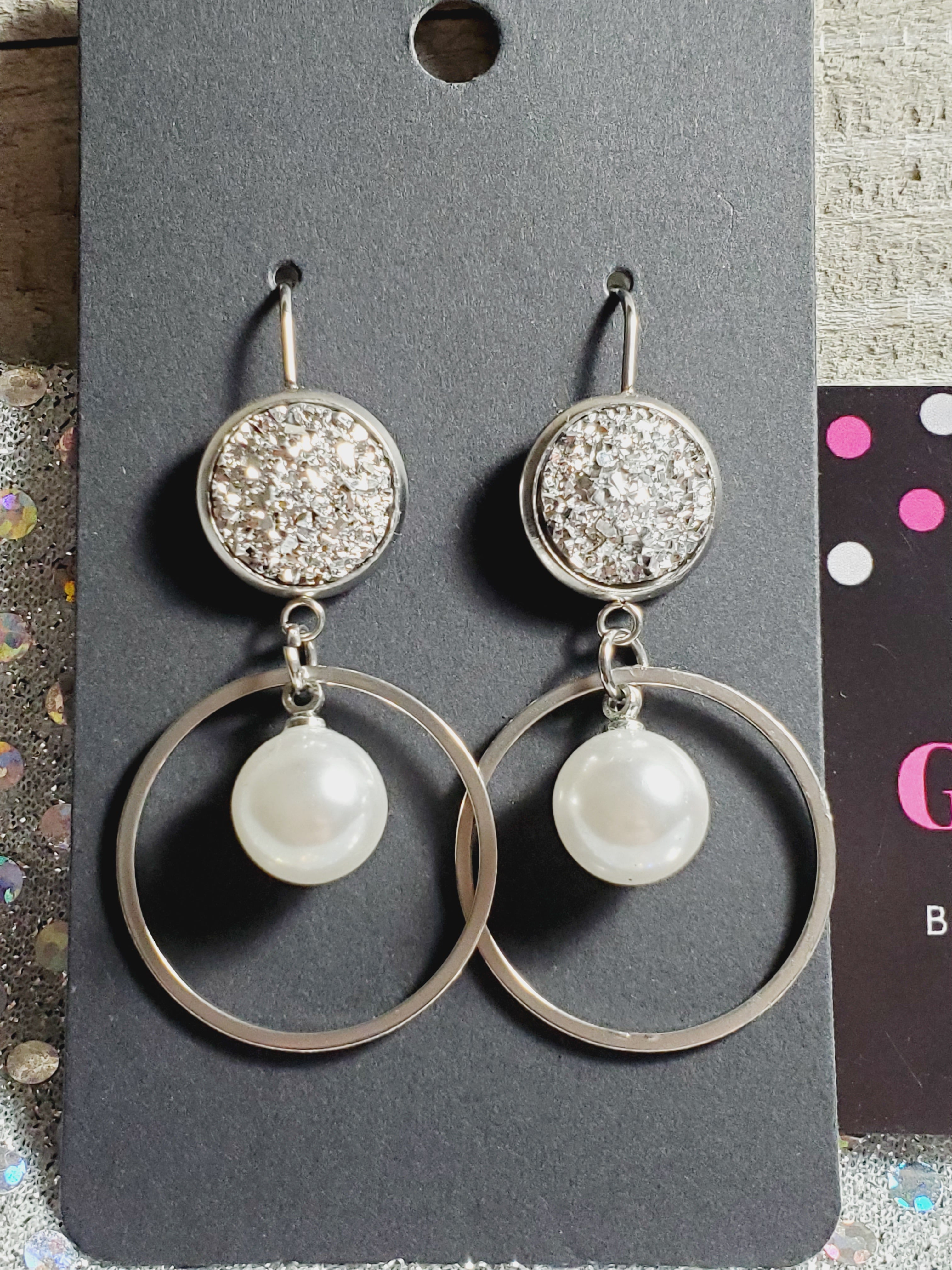 283 Silver Duzy Dangle Earrings with Pearl