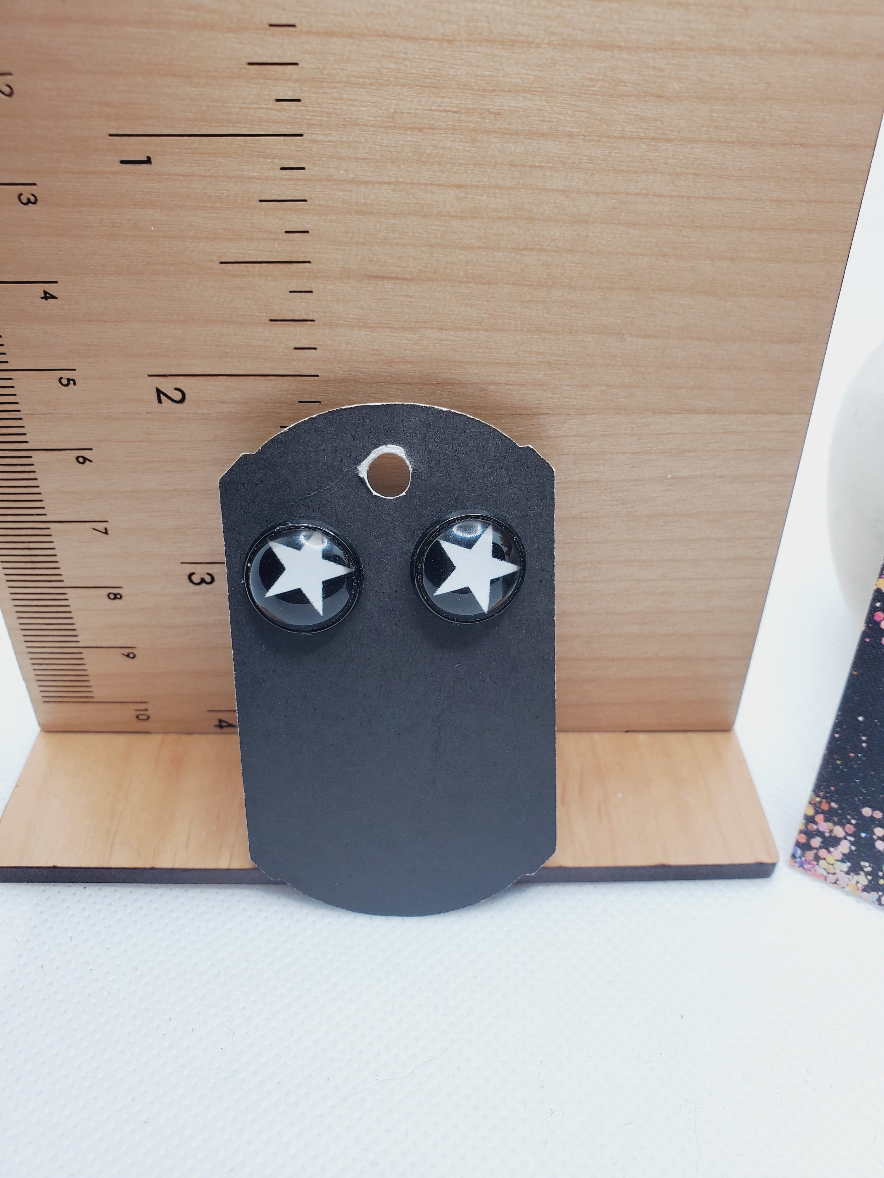 920 Black and White Stars Stud Earrings