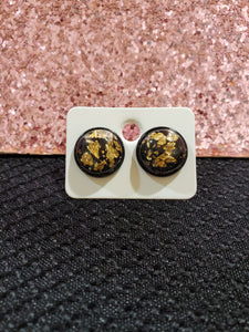 914 Clear with Gold Flakes Stud Earrings