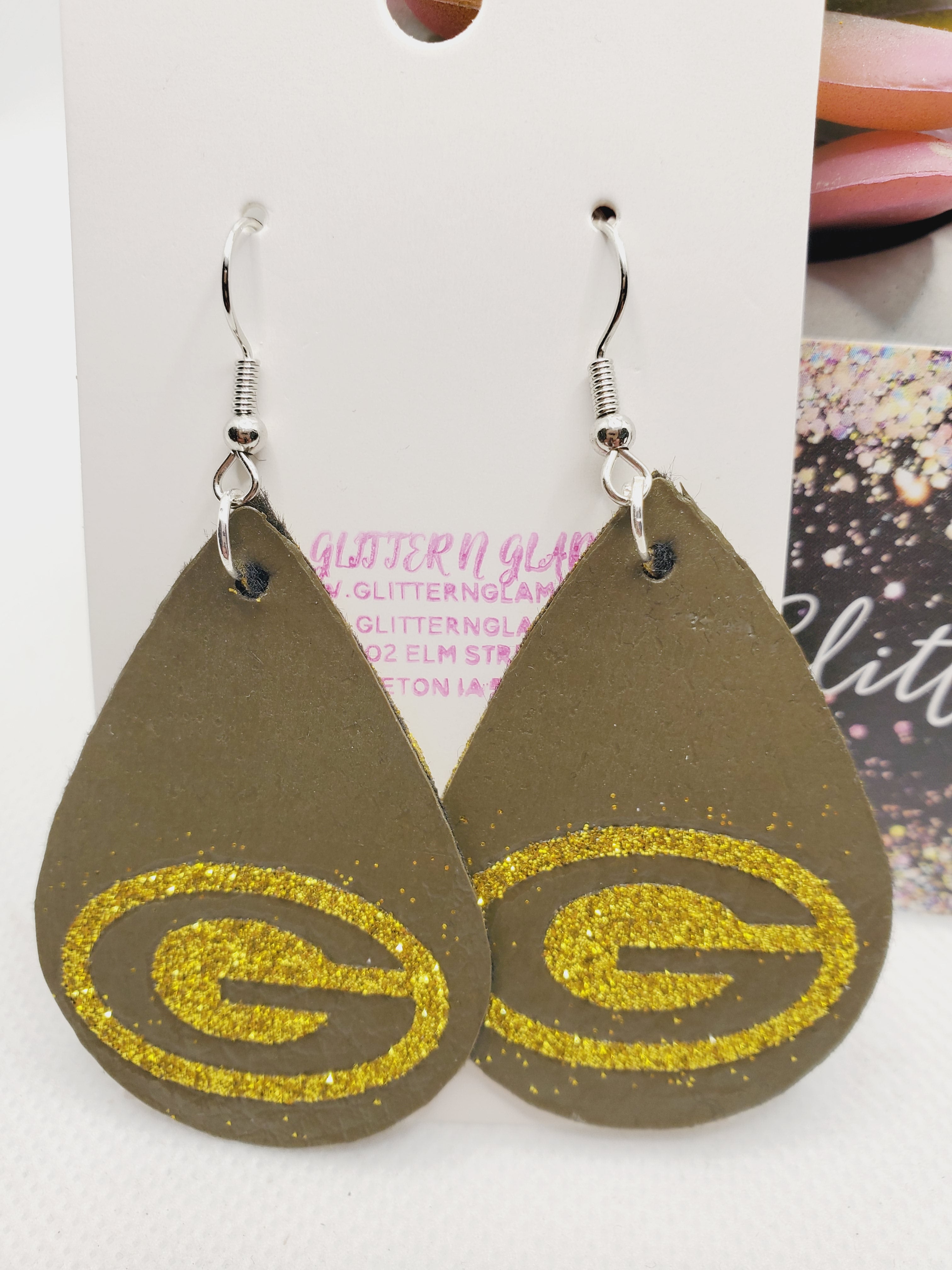 1084 Packers Inspire Dangle Earrings