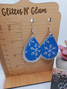 1115 Blue and Silver Snowflakes Dangle Earrings