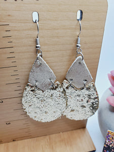1139 Gold Sparkle Teardrops with Gold Leather