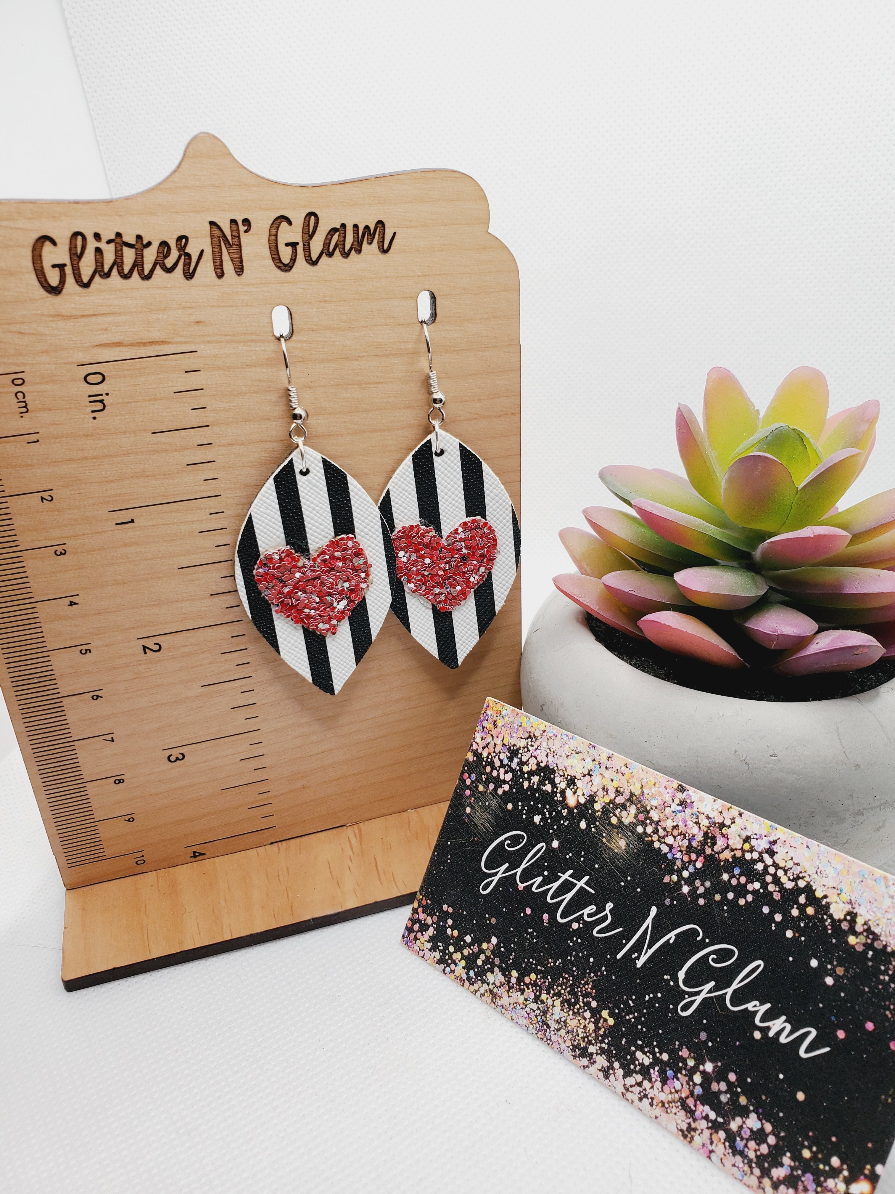 1153 Black and White Striped with Red Heart Dangle Earrings