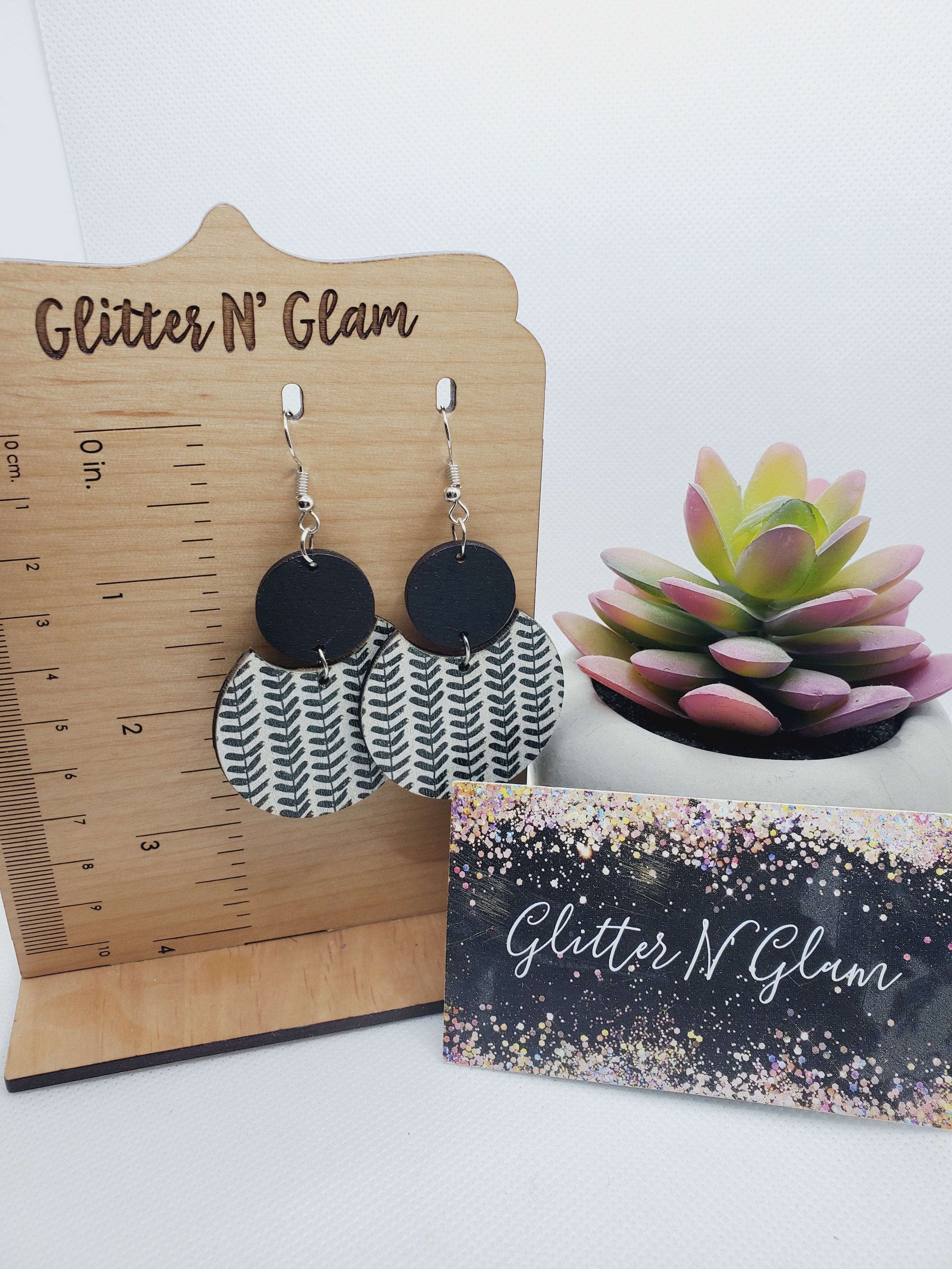 1319 Black/White Wood Dangle Earrings