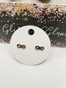 1370 Silver Infinity Symbol Stud Earrings