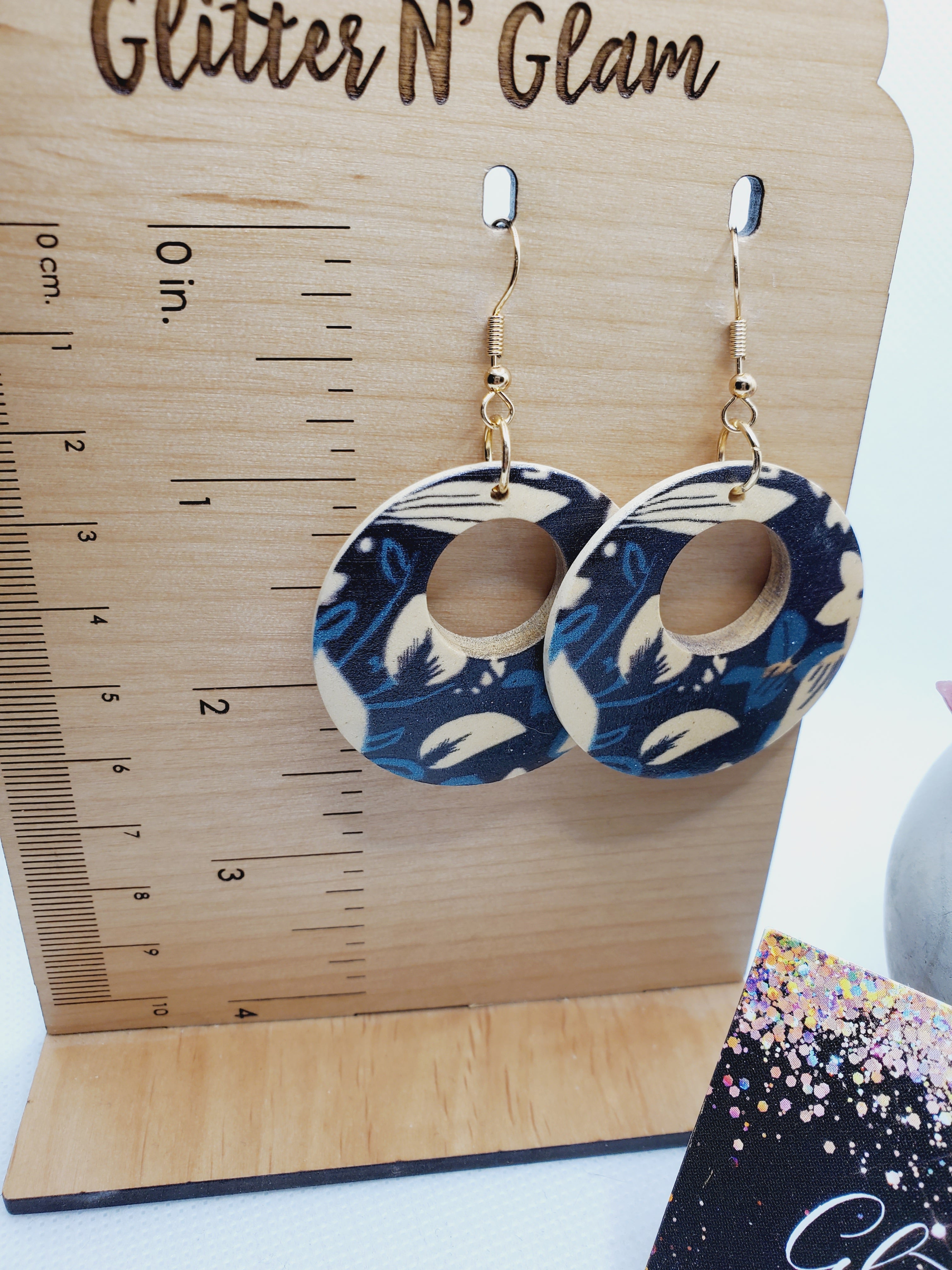 1697 Wood Open Circle Floral Teal n Black Dangle Earrings