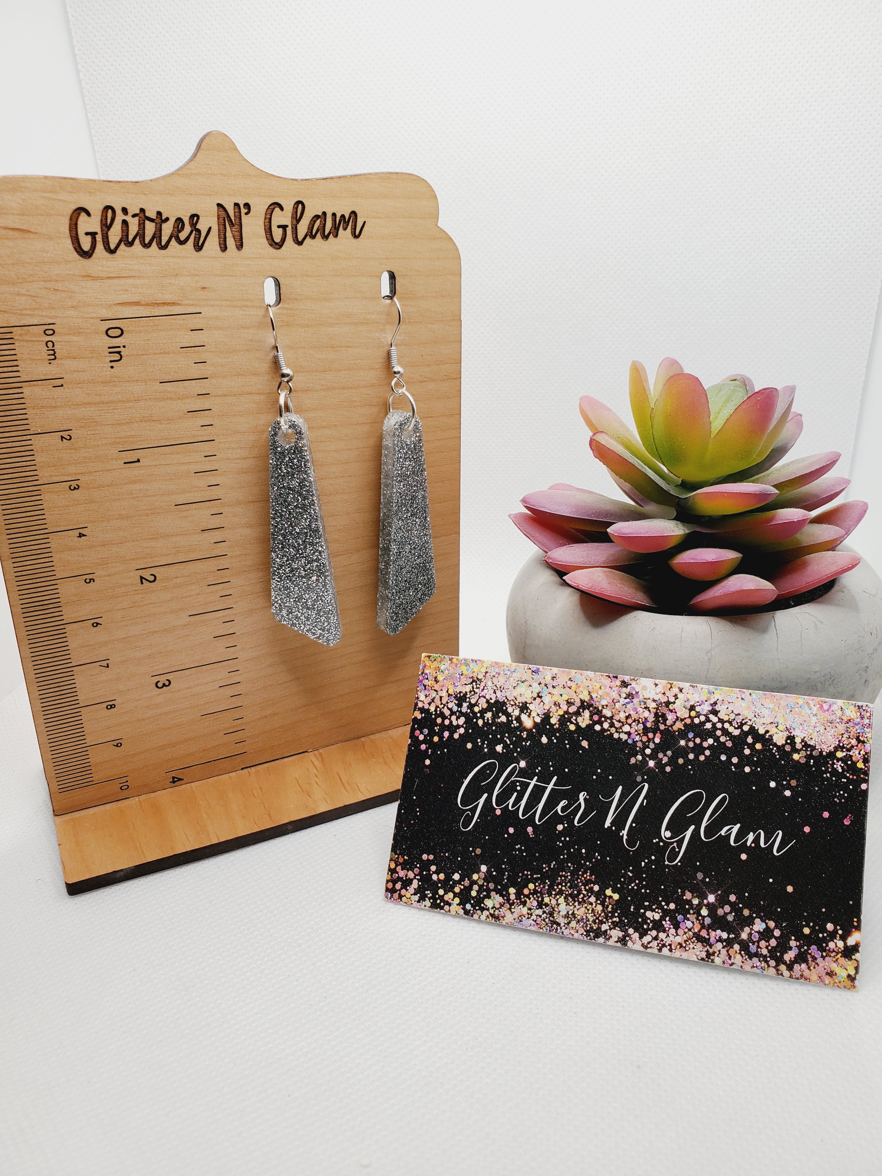 1704 Resin Silver Sparkly Dangle Earrings