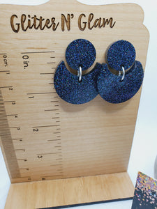 1705 Black Sparkly Resin Dangle Earrings