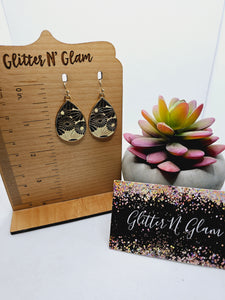 1707 Gold and Black Floral Teardrop Dangle Earrings